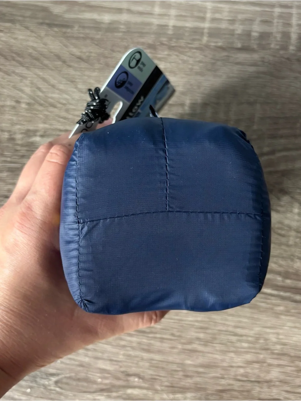 Cocoon Ultralight Air-core Travel Pillow NEW Medium 14x18” blue/gray